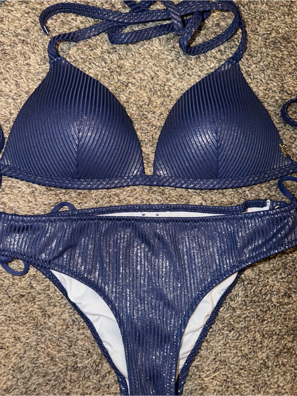 Victoria's Secret PINK Swim Push Up Wireless Padded Bikini Top Blue size small